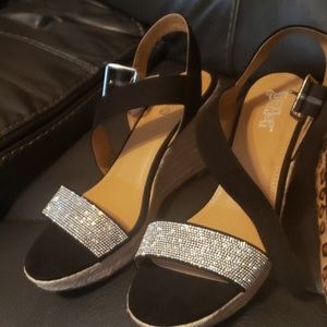 Wedge sandals